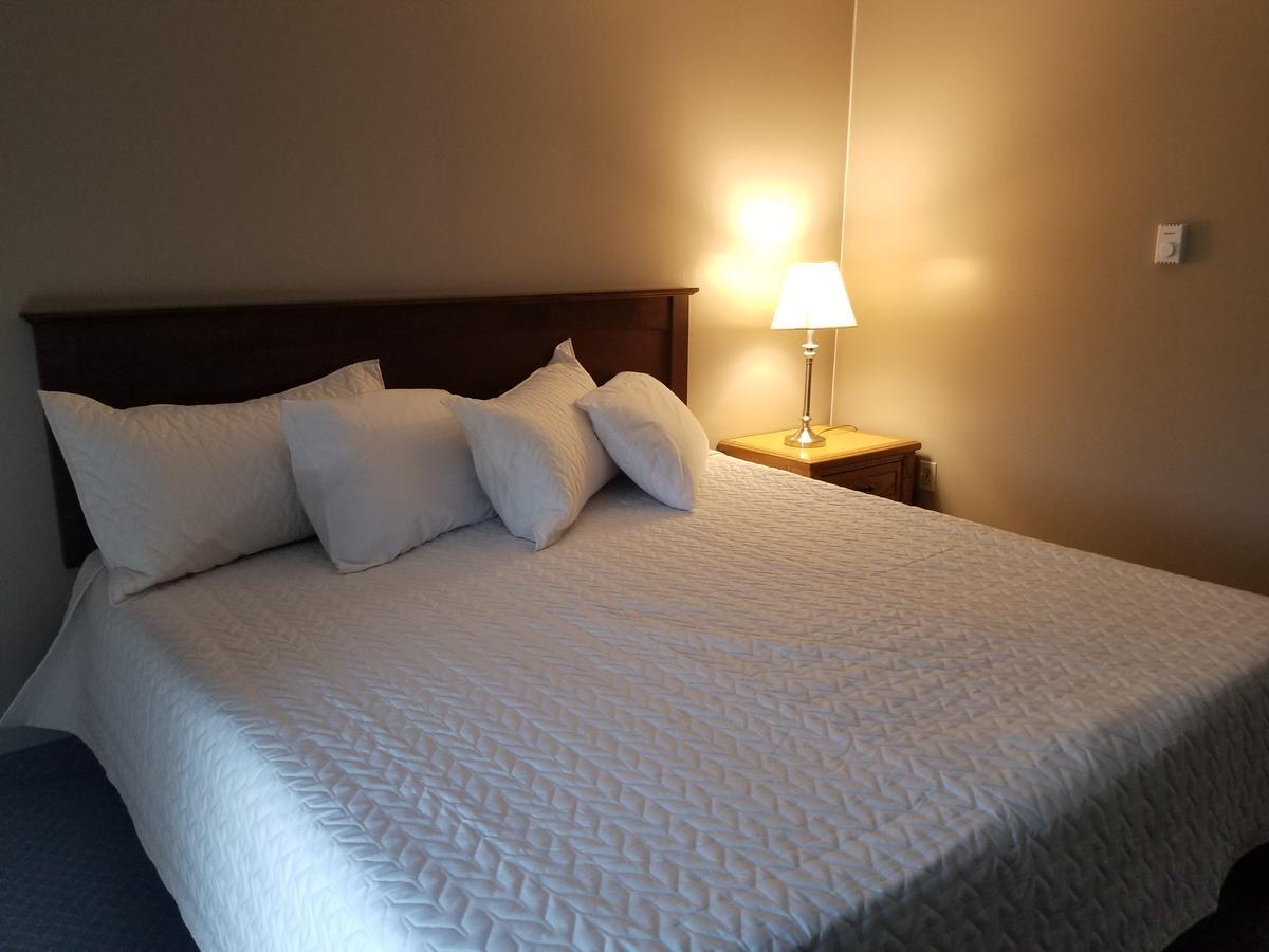 Knights Inn Woodstock Εξωτερικό φωτογραφία