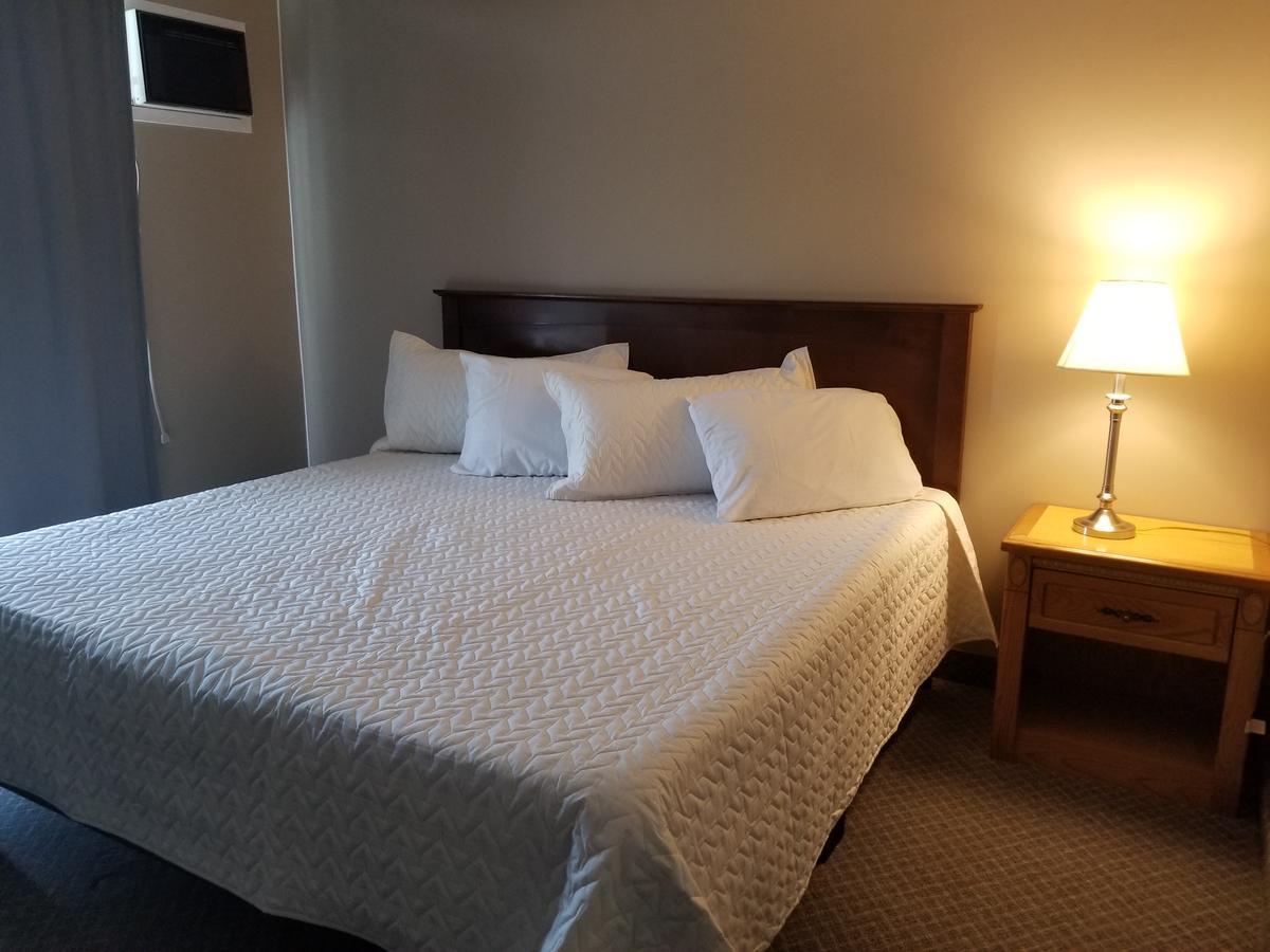 Knights Inn Woodstock Εξωτερικό φωτογραφία