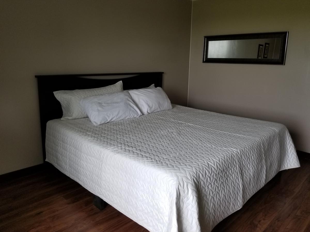Knights Inn Woodstock Εξωτερικό φωτογραφία