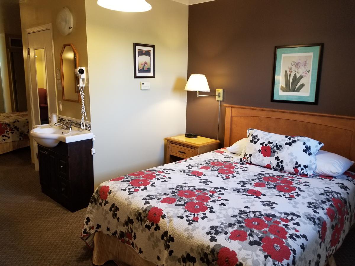 Knights Inn Woodstock Εξωτερικό φωτογραφία