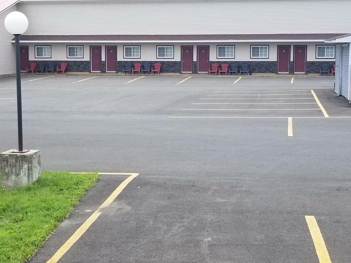 Knights Inn Woodstock Εξωτερικό φωτογραφία